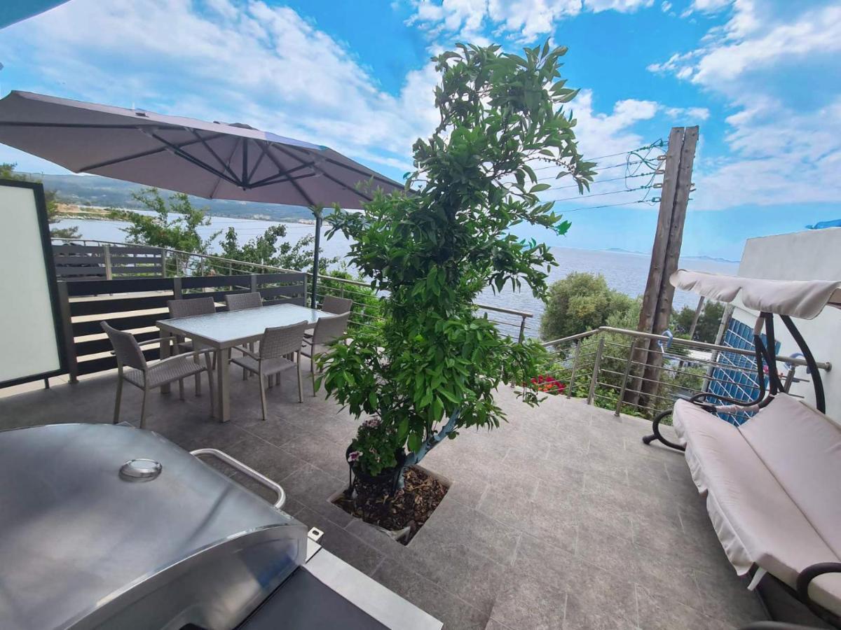 Anemos Seaside Apartment Neos Marmaras Exterior foto